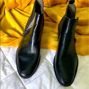 Black Euro Soft ankle boots - 8.5